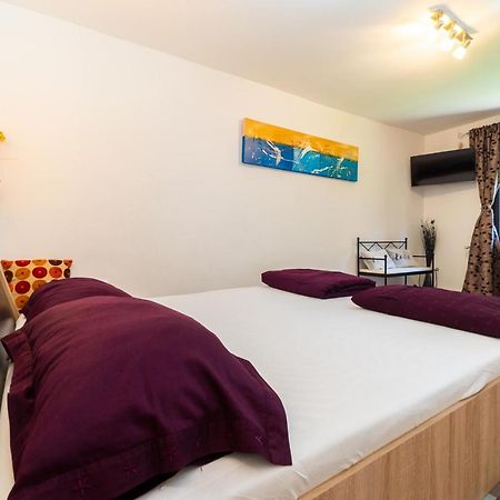 Sunset Cottage Braşov Extérieur photo