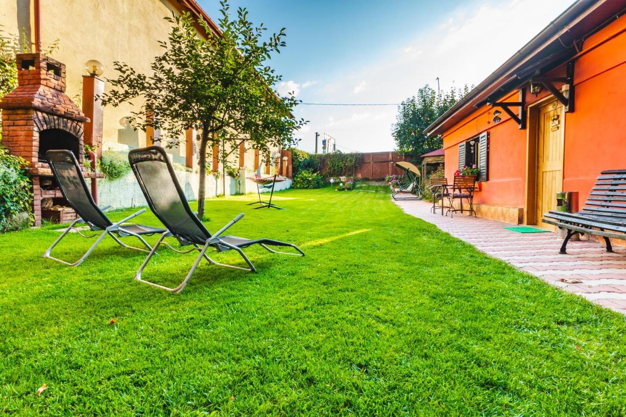 Sunset Cottage Braşov Extérieur photo