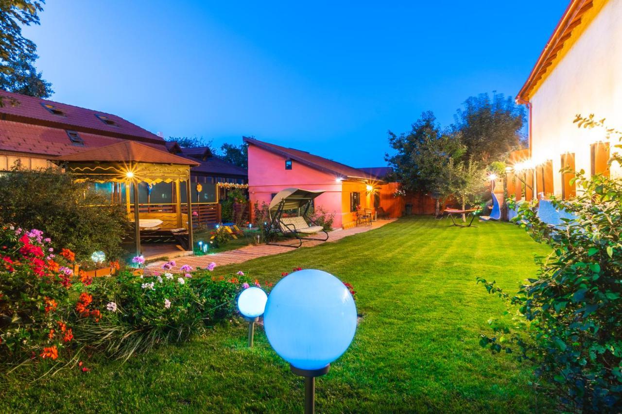 Sunset Cottage Braşov Extérieur photo