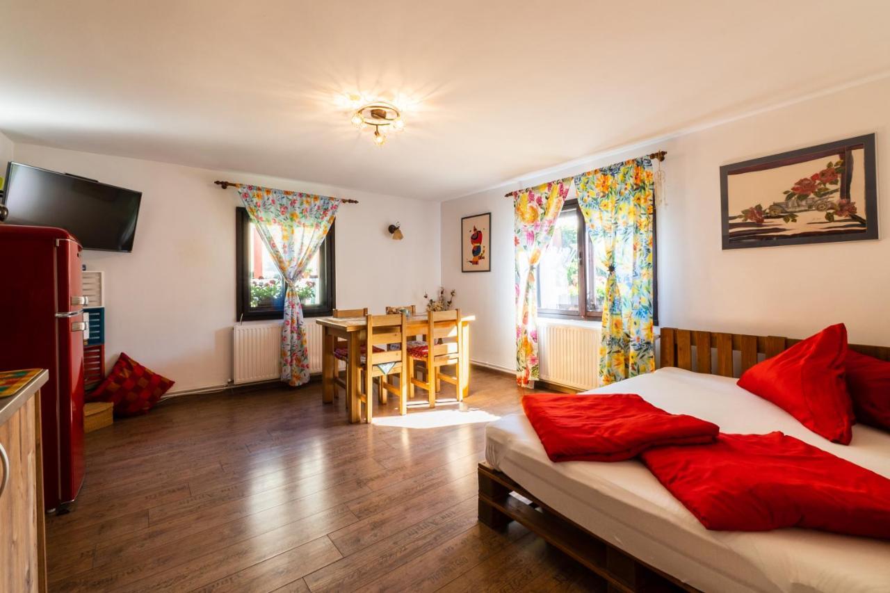 Sunset Cottage Braşov Extérieur photo