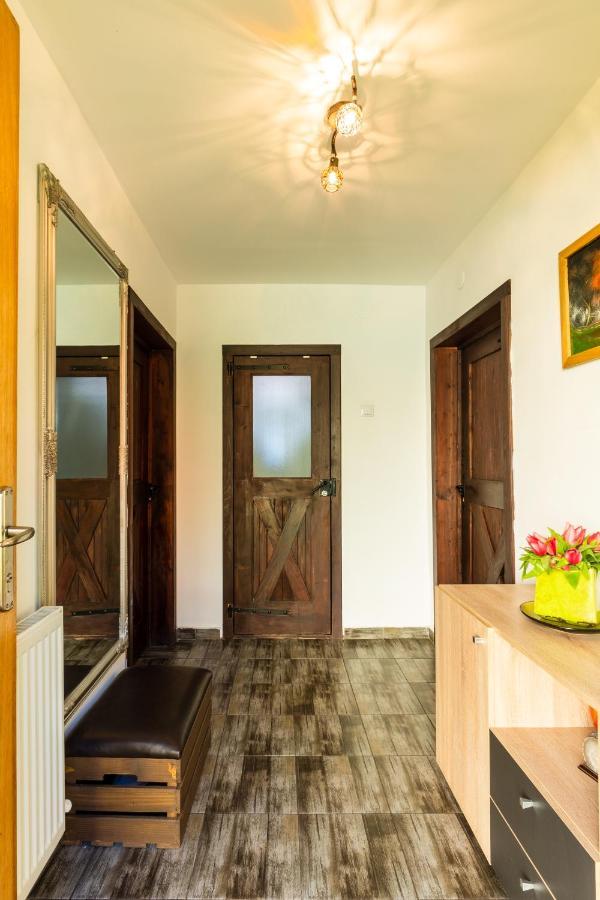 Sunset Cottage Braşov Extérieur photo